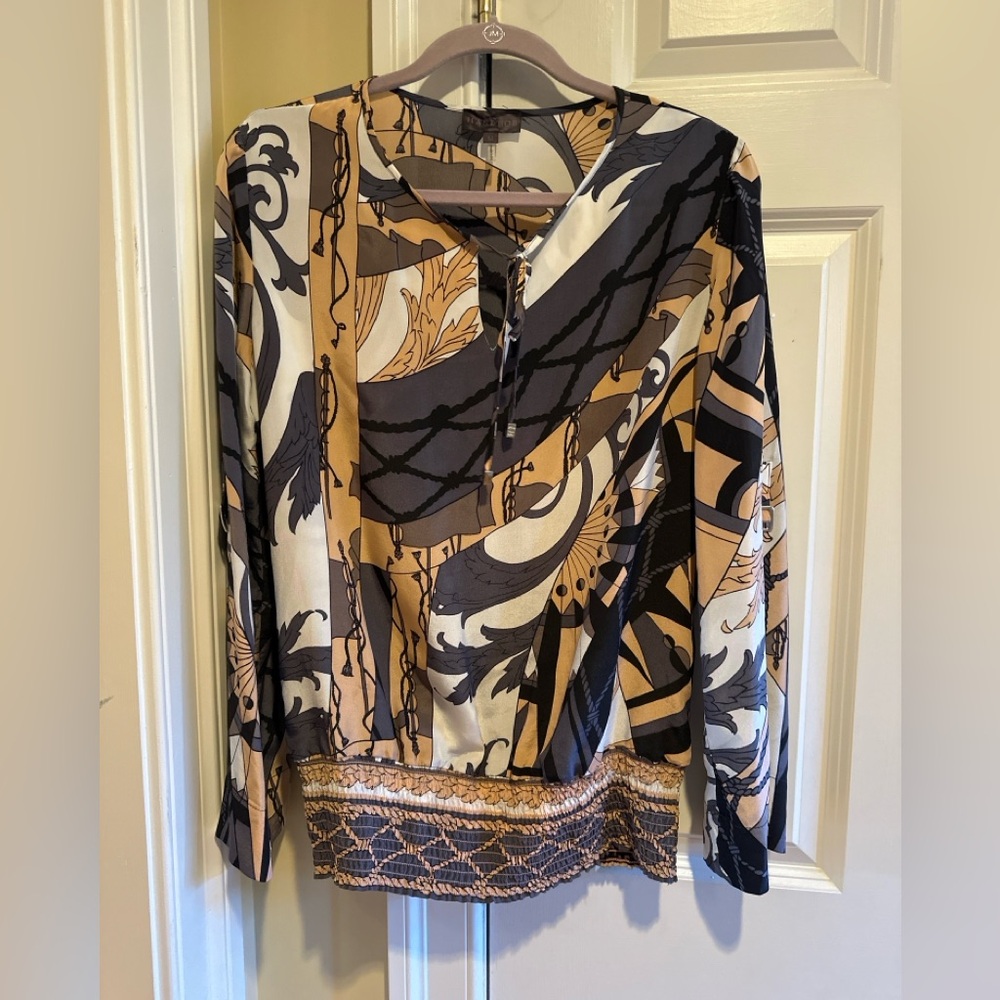Hale Bob Abstract Scarf Print 100% Silk Blouse Smocked Hem Buckle Tie Sleeves M